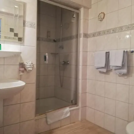 Dorfschänke Hotel 3*